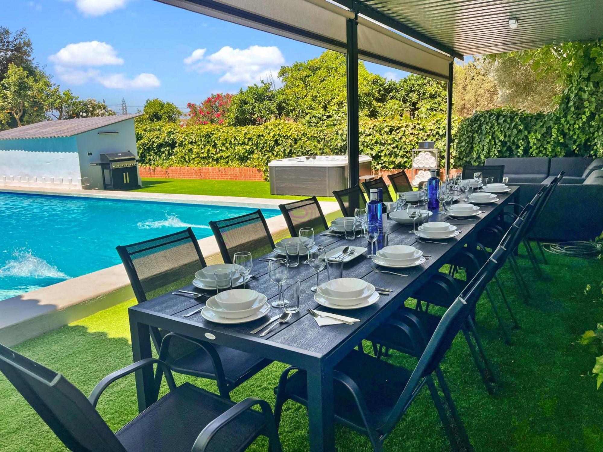 Villa San Patricio I Piscina Privada I Jacuzzi Spa I Bbq I Ps5 I Aire Acon I 3000M2 I 5Min-Centro Jerez de la Frontera Dış mekan fotoğraf