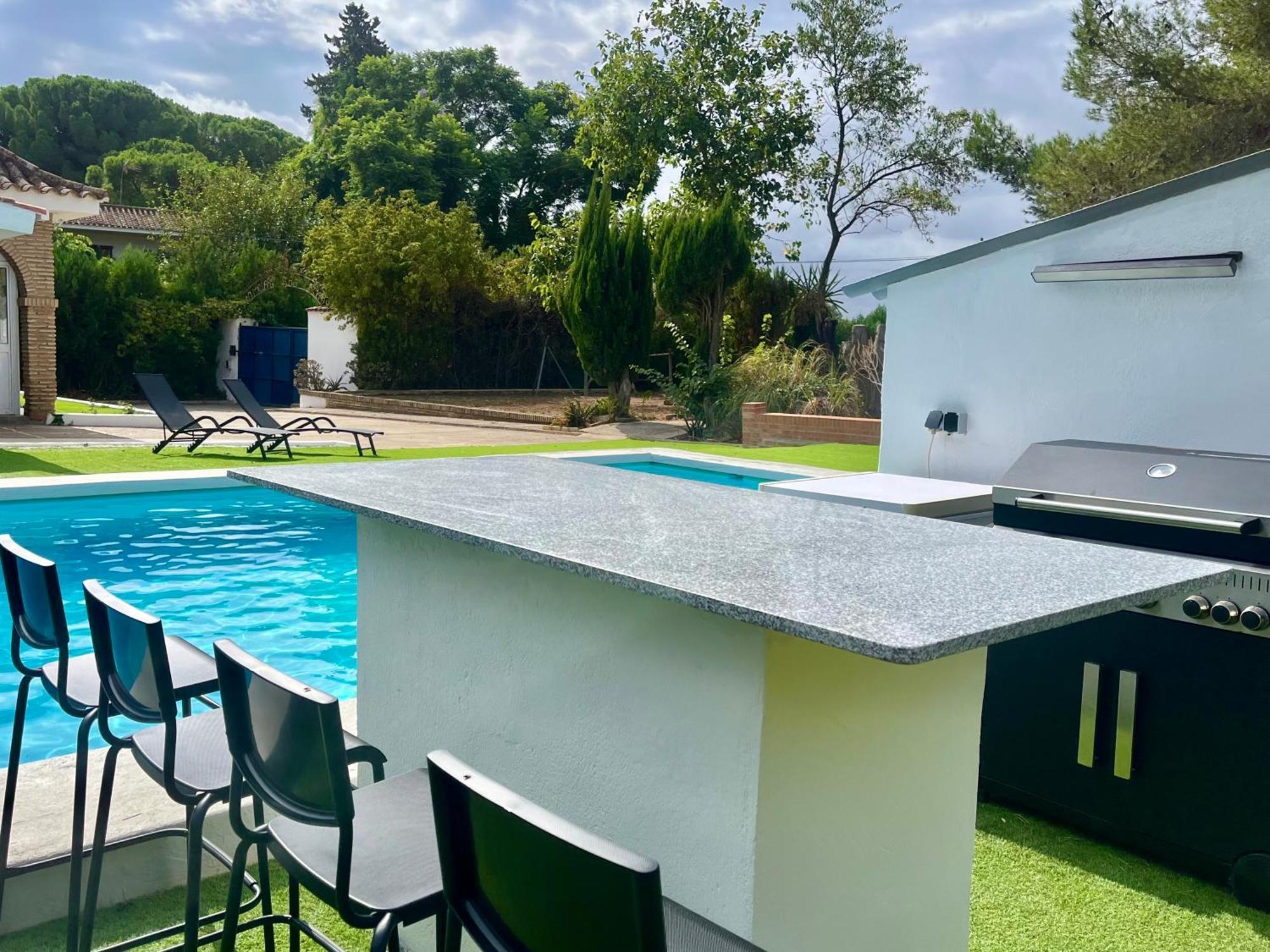 Villa San Patricio I Piscina Privada I Jacuzzi Spa I Bbq I Ps5 I Aire Acon I 3000M2 I 5Min-Centro Jerez de la Frontera Dış mekan fotoğraf